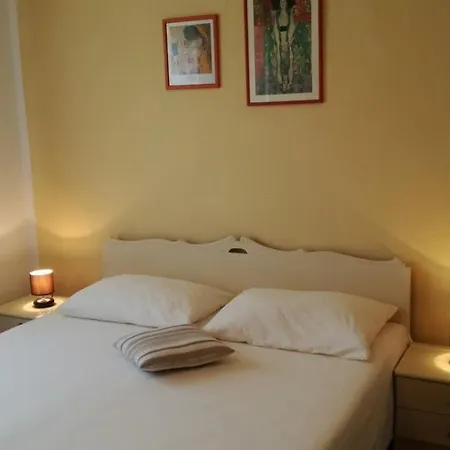 Ivica Apartment