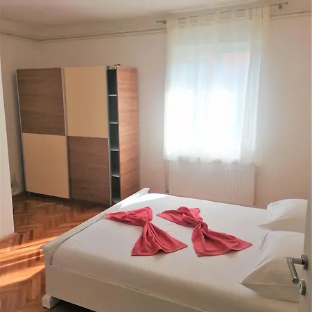Apartment Ivica
